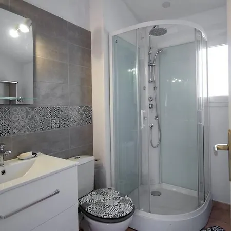 La Maisonnette Yourhosthelper * Gruissan